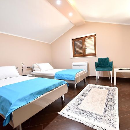 Maniva Penthouse By The Sea Apartment Kotor Luaran gambar