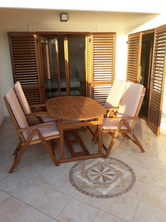 Maniva Penthouse By The Sea Apartment Kotor Luaran gambar
